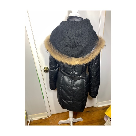 Rudsak Sophie Down jacket with fur trim -real fur. - Picture 4 of 6